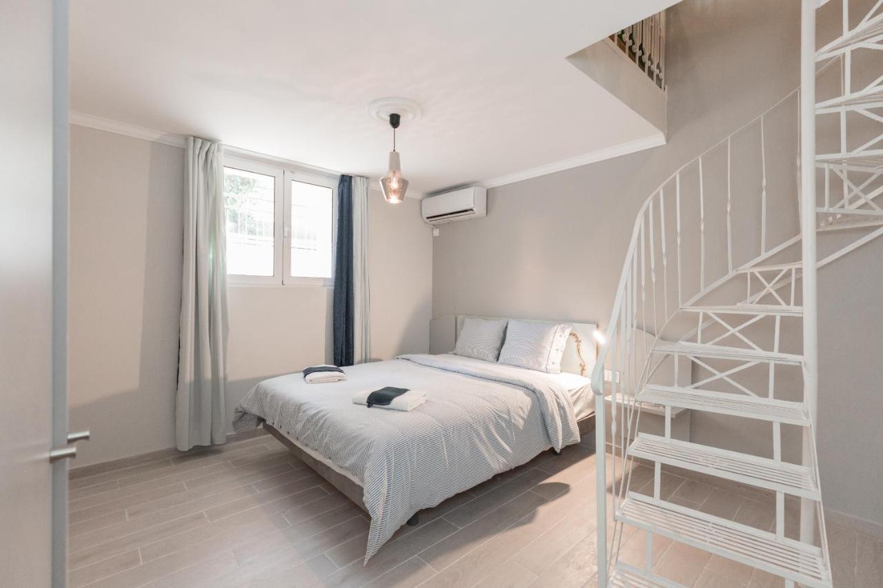 Troon Of Athens Apartments 외부 사진