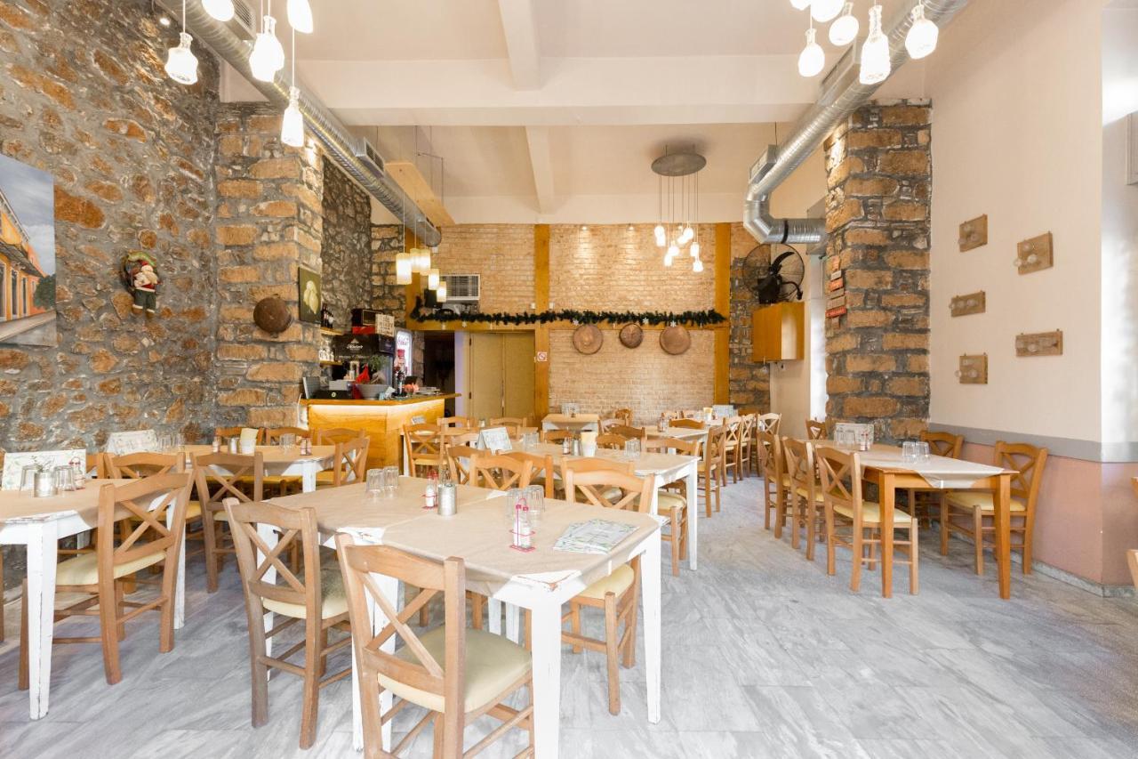Troon Of Athens Apartments 외부 사진