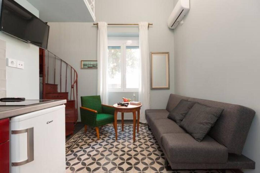 Troon Of Athens Apartments 외부 사진